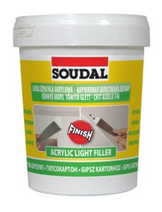 Lekka szpachla Soudal  0,9l
