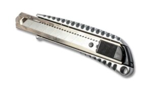 Nóż metalowy 18mm blokada Stalco S-17541